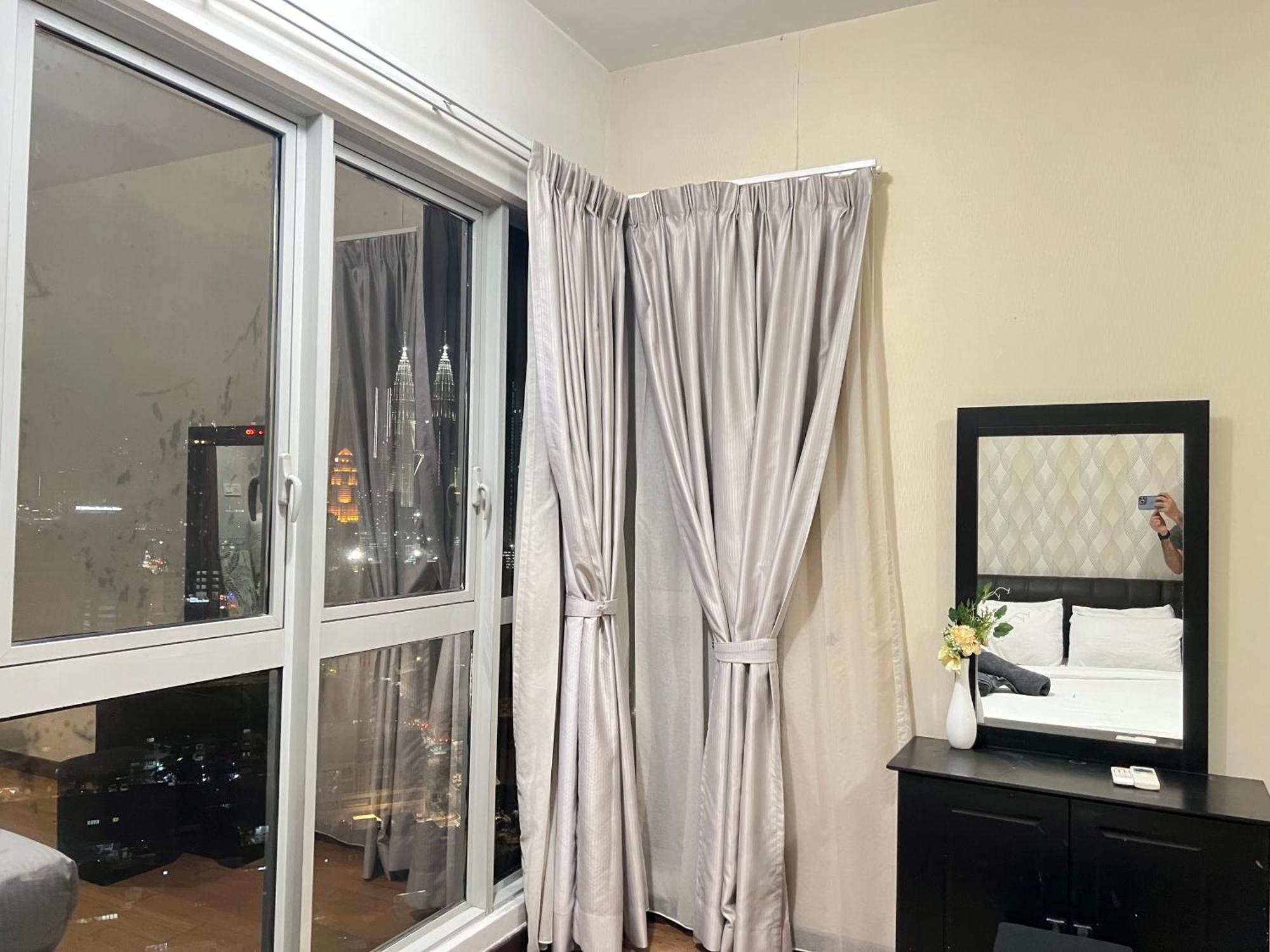 Regalia Suites 424 Kuala Lumpur Kültér fotó